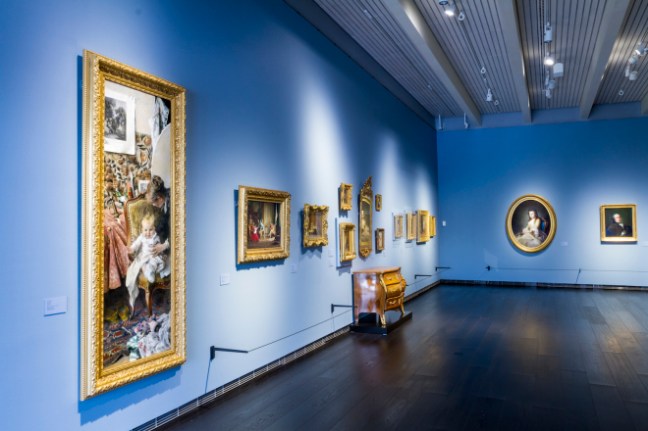 View on Carl Larsson's "Little Suzanne" at the Serlachius Gösta pavilion